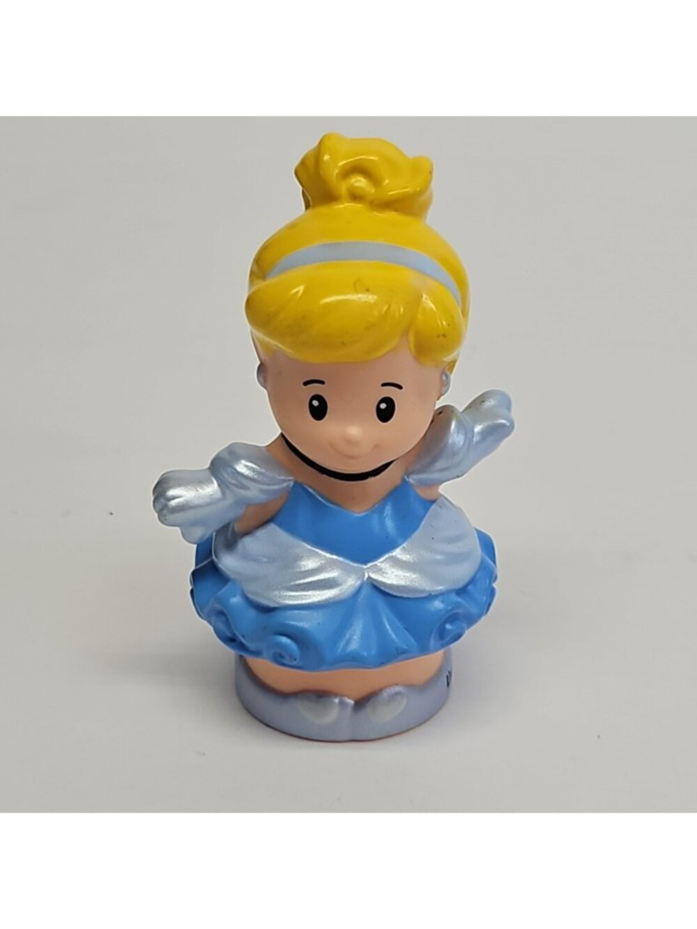 Fisher Price Little People Disney Cinderella Blue Dress Princess Figure Toy 2014